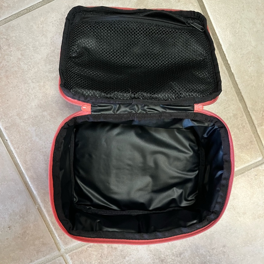Dakine Lunchbox - Picture 3 of 10